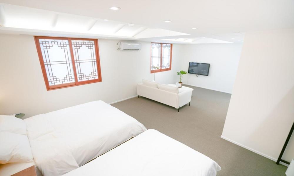 Hotelarrive Jeonju Sihwayeonpung ภายนอก รูปภาพ