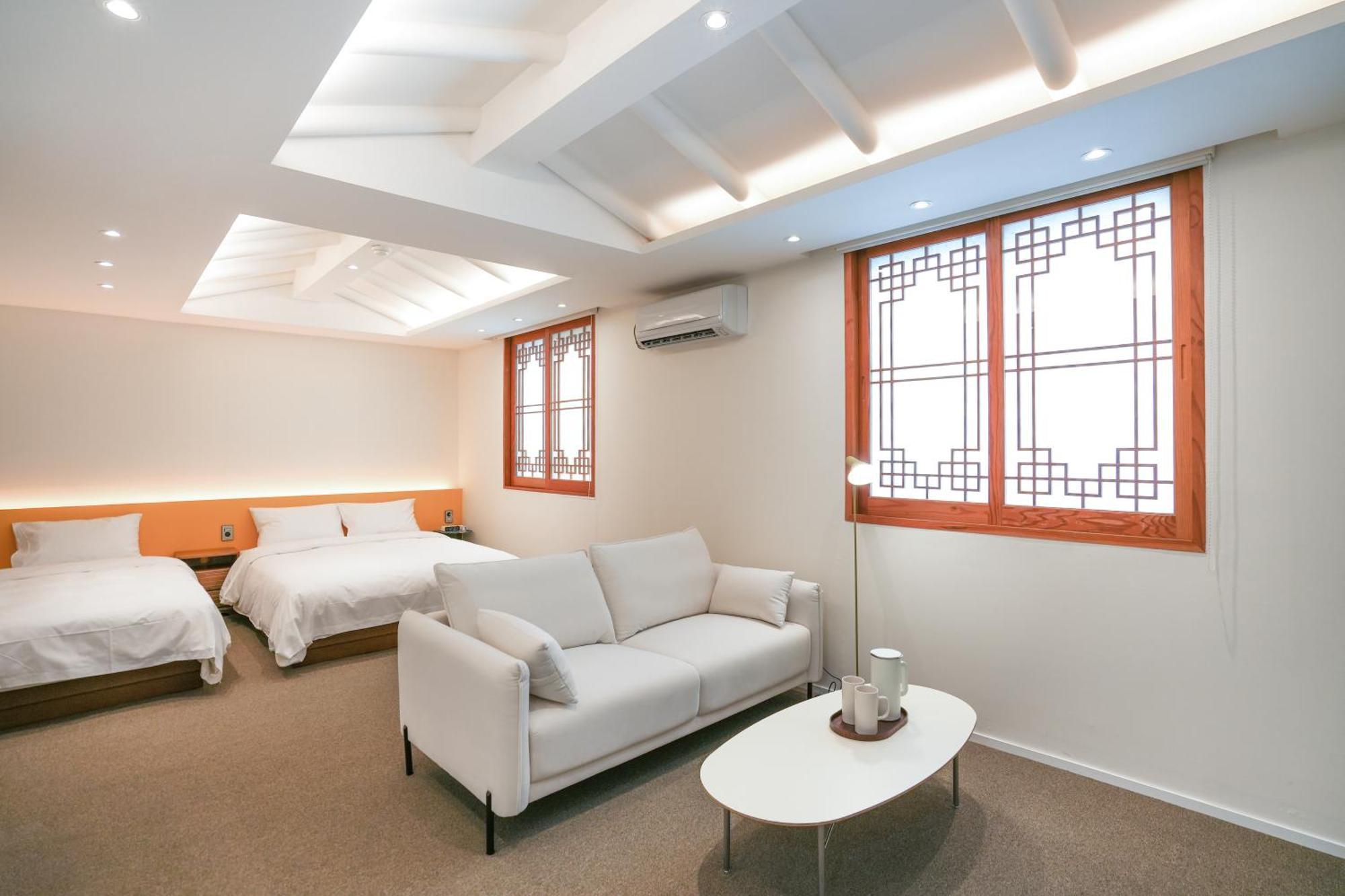 Hotelarrive Jeonju Sihwayeonpung ภายนอก รูปภาพ